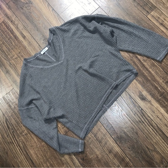 Mod ref gray cropped long sleeve thermal s/m contemporary casual boho winter - Picture 4 of 7